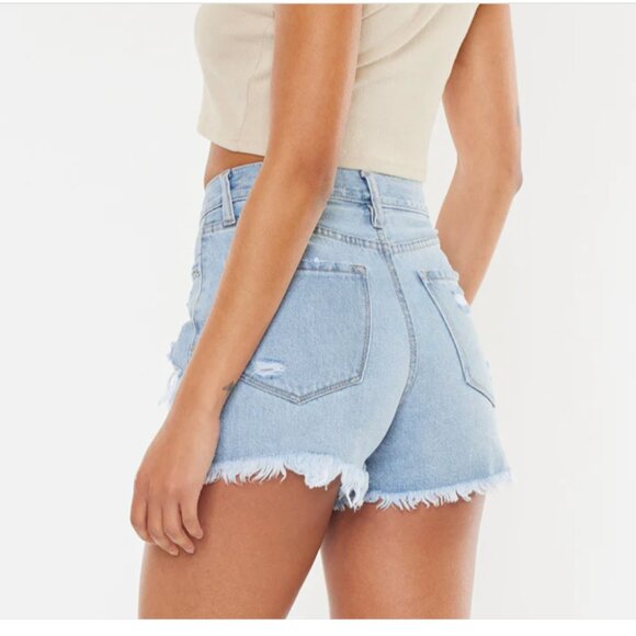 NWT KanCan Leandra High Rise Crossover Shorts Denim Raw Hem Women's XL *Flaw* - Picture 2 of 16